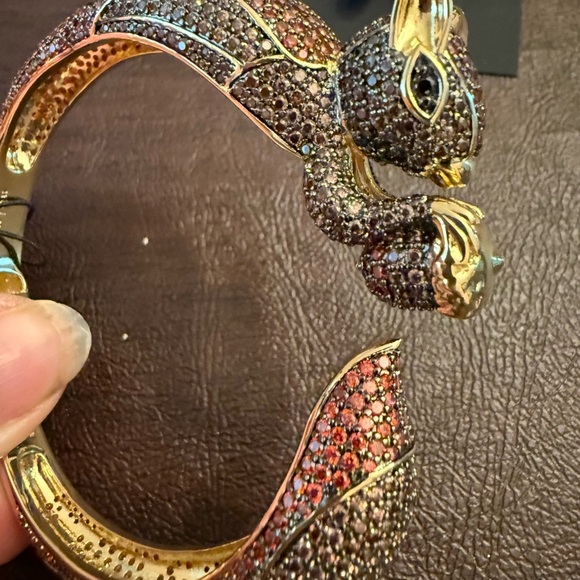 Nicole Miller Noir Jewelry Collab Squirrel Bracelet & Earrings Set RARE - Picture 2 of 4